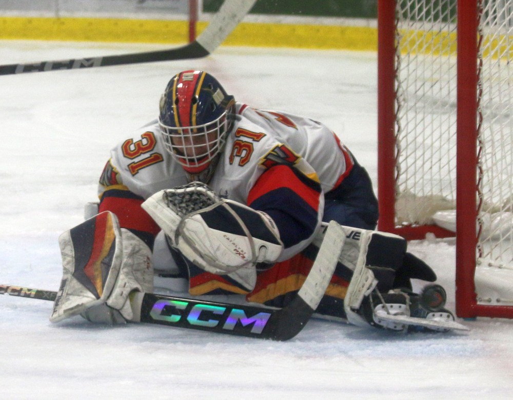 Steinbach defeated Niverville 2-0 in MJHL action Oct. 23. (Cassidy Dankochik The Carillon)