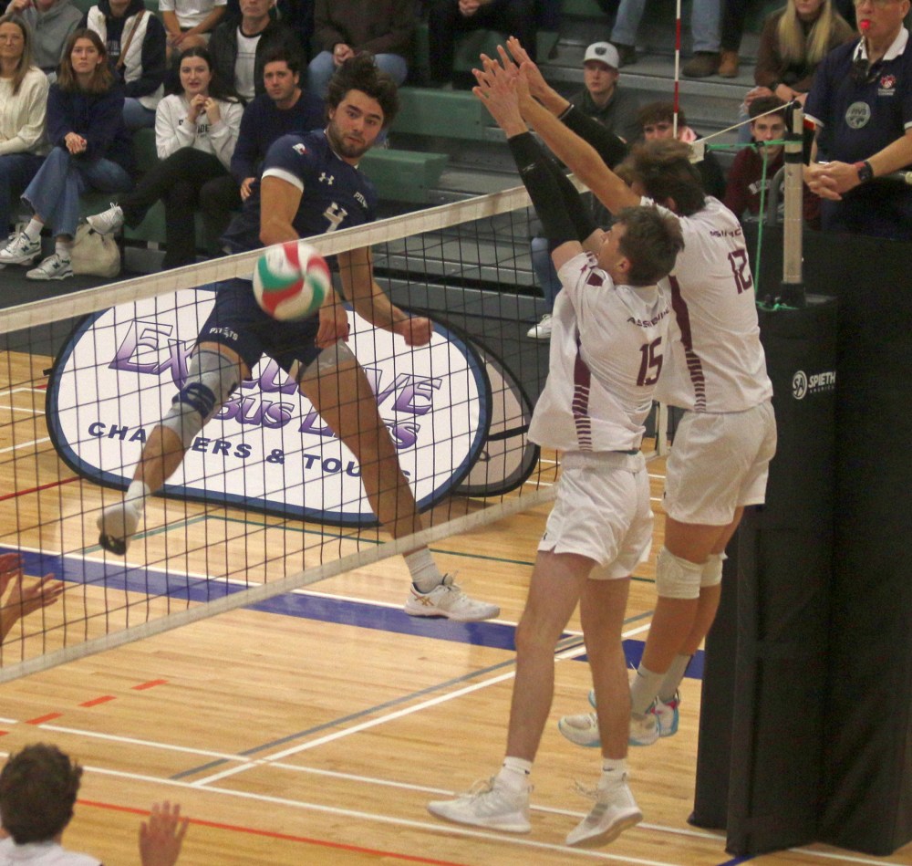 Both of Providence's volleyball teams came away with straight sets victories over Assiniboine in their Manitoba league opener. (Cassidy Dankochik The Carillon)