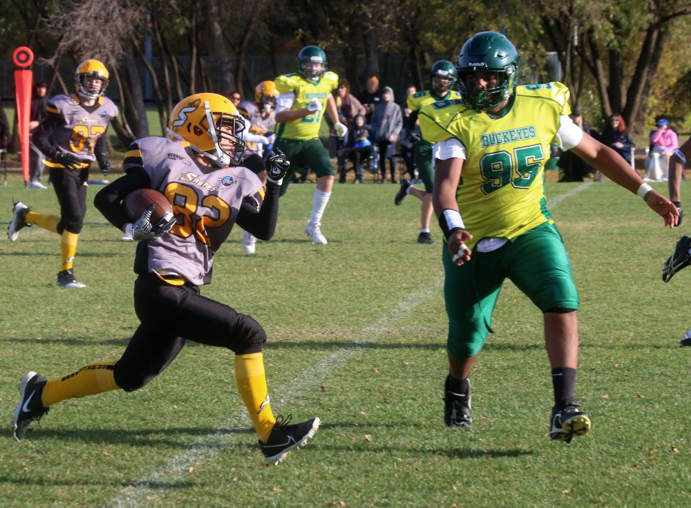 The SRSS junior varsity football team dropped their first game of the year when they hosted Miles Mac Oct. 15. (Cassidy Dankochik The Carillon)