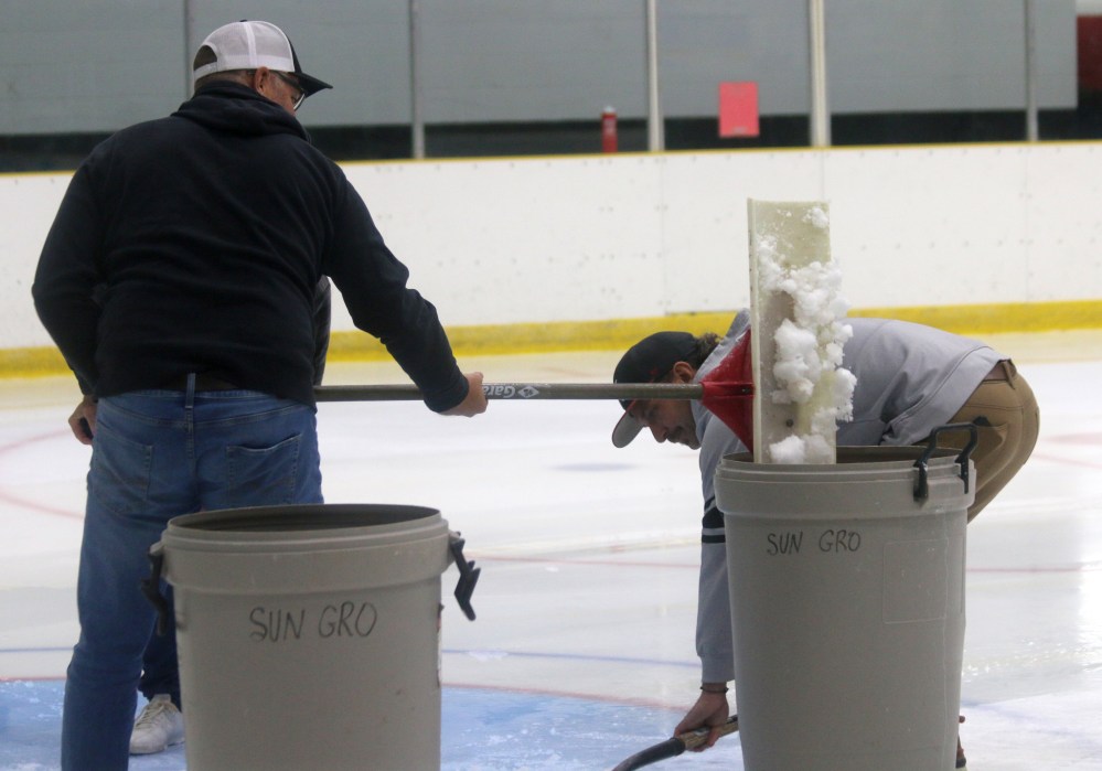 It was clearly early season for the crews inside the Beausejour Sportplex as well, with volunteers needing to go onto the ice to help clear piles of snow after the arena's ice resurfacer malfunctioned during the second intermission of Eastman's game Sept. 27. (Cassidy Dankochik The Carillon)