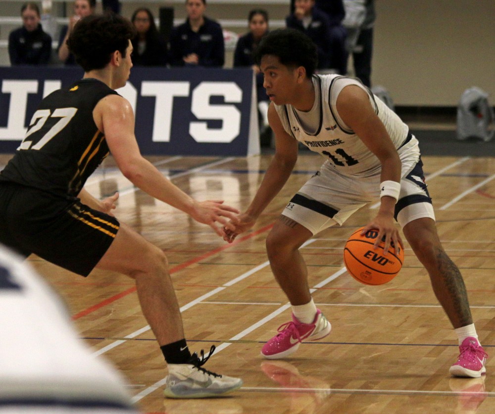 The Providence Pilots hosted an exhibition basketball game against Ignite Academy Nov. 9. (Cassidy Dankochik The Carillon)