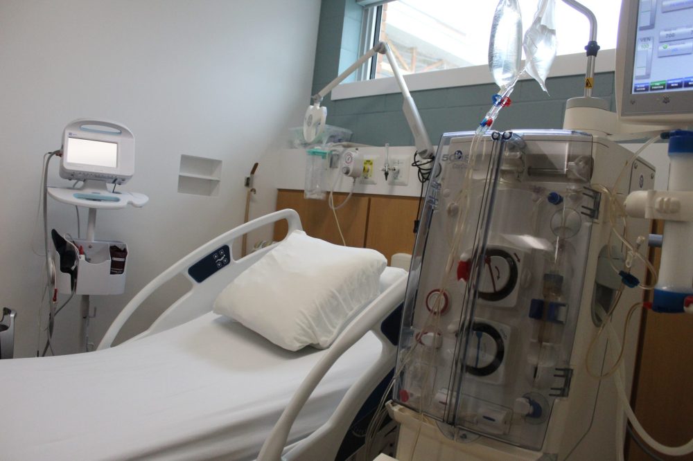 CHRIS GAREAU THE CARILLON
One of the rooms in the Steinbach dialysis unit.