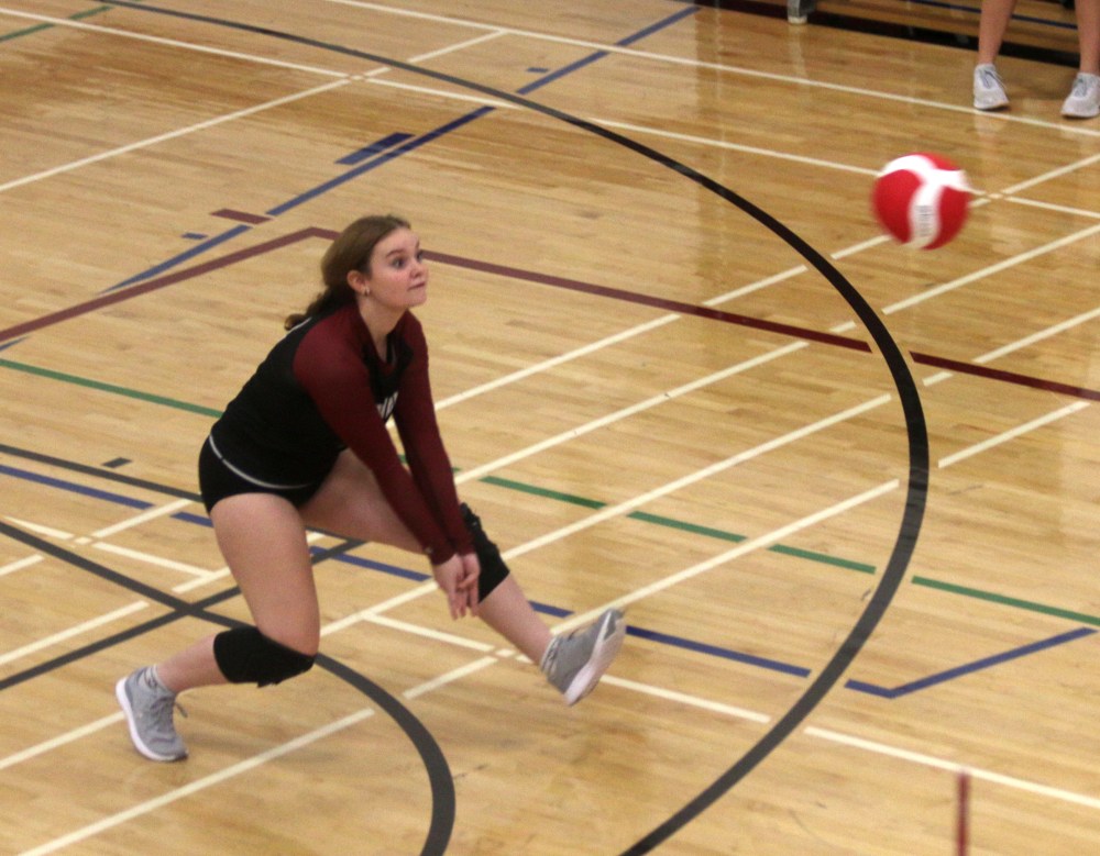 Pointe des Chenes defeated Wanipigow in the semi-finals of the Zone 13 A varsity girls championship Nov. 6 before falling to Real Berard in the final. (Cassidy Dankochik The Carillon)