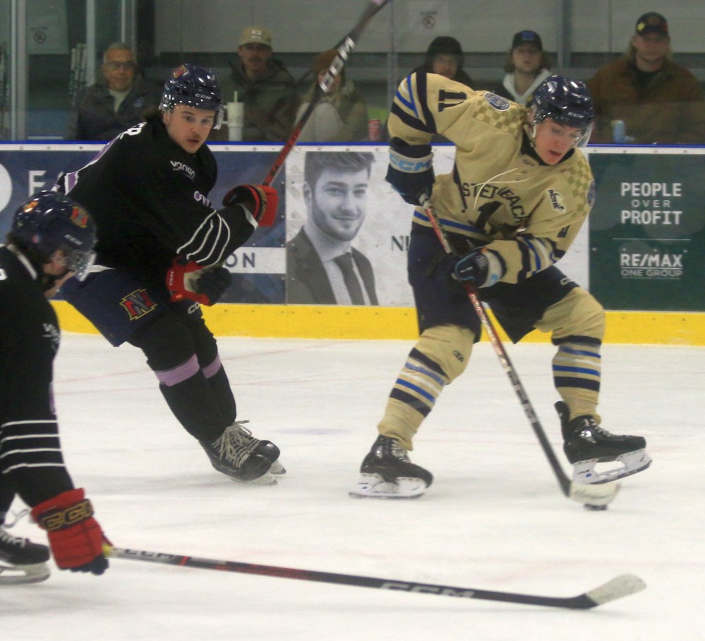 Jackson Kostiuk was named to the Team Canada West selection camp roster. (Cassidy Dankochik The Carillon)