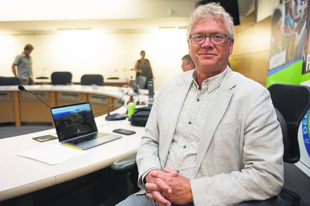 SVJETLANA MLINAREVIC THE CARILLON ARCHIVES
Hanover School Division superintendent and CEO Joe Thiessen said 93 EAs had to be laid off because of a mishap in applying for Jordan’s Principal funding.