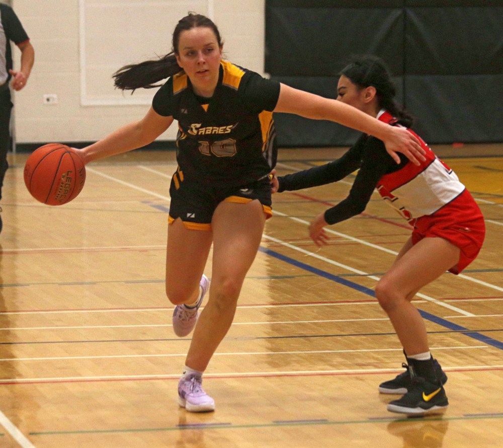 Glenlawn dominated SRSS in both a boys and girls varsity basketball match in Steinbach Jan. 15. (Cassidy Dankochik The Carillon)