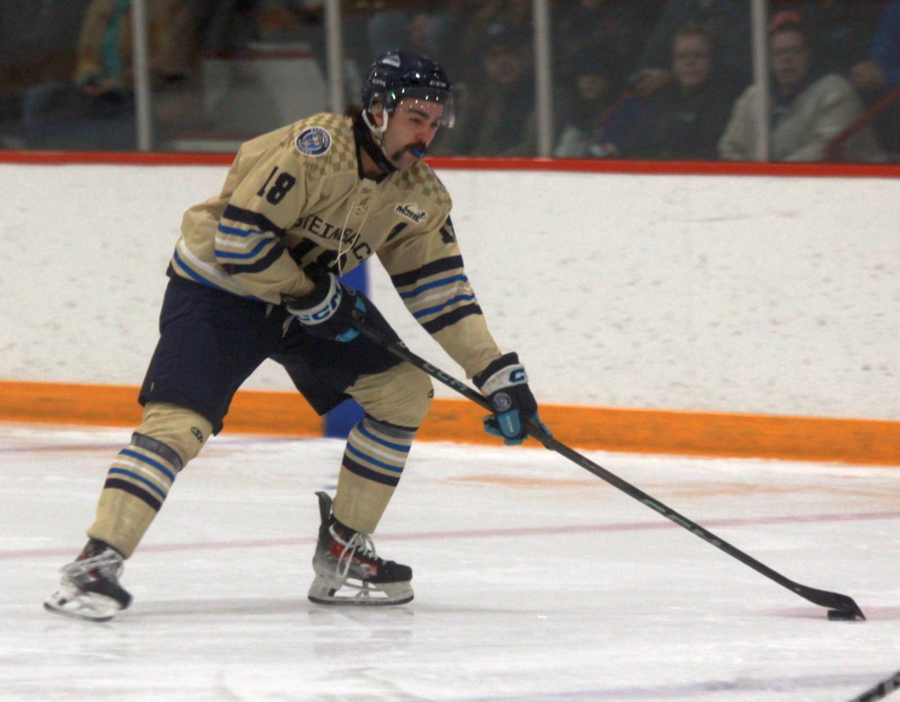The Steinbach Pistons defeated Wawywayseecappo in MJHL action in La Broquerie Jan. 23. (Cassidy Dankochik The Carillon)