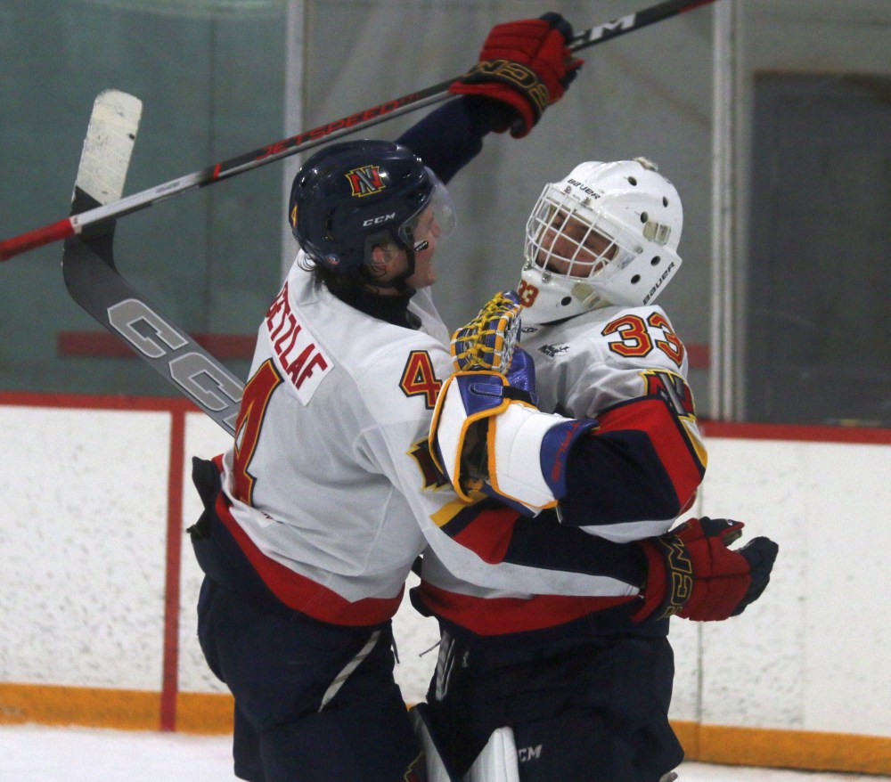 Steinbach and Niverville played a pair of games Jan. 9 and Jan. 11, with the visiting team coming out on top both times. (Cassidy Dankochik The Carillon)