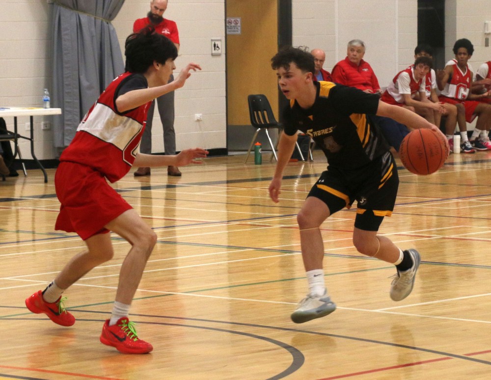 Glenlawn dominated SRSS in both a boys and girls varsity basketball match in Steinbach Jan. 15. (Cassidy Dankochik The Carillon)