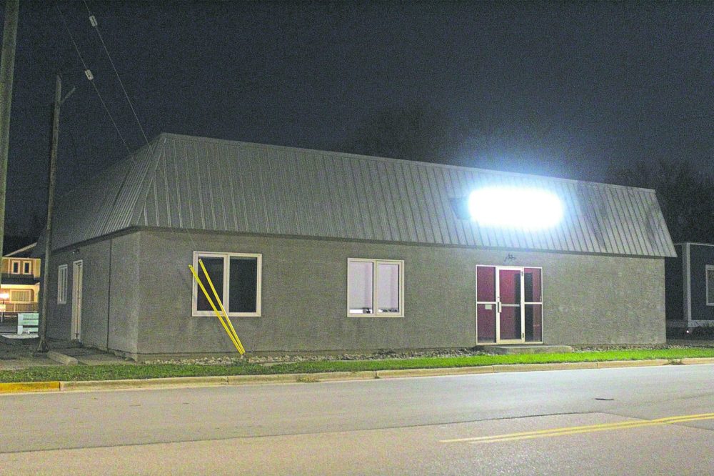 CHRIS GAREAU THE CARILLON
The building at the corner of Jolys Avenue East and Turenne Street proposed to house the Jolys Regional Library.