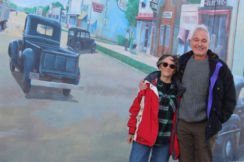 CHRIS GAREAU THE CARILLON
Americans Jody and Scott Davidson have moved to the Steinbach area seeking a new adventure with a small-town lifestyle.