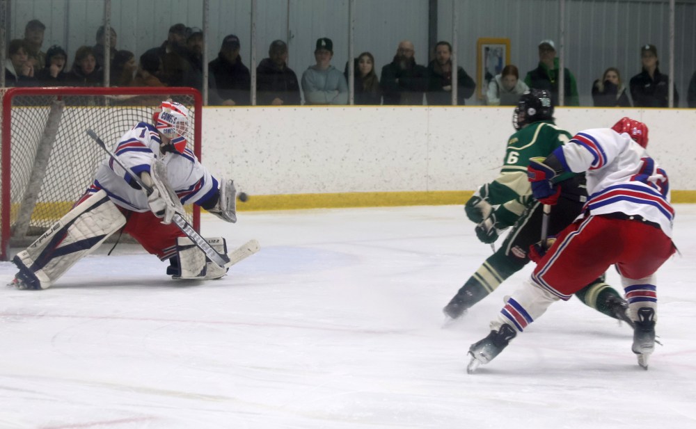 St Malo won back-to-back CRJHL championships, coming back from a 3-2 series deficit against Beausejour. (Cassidy Dankochik The Carillon)