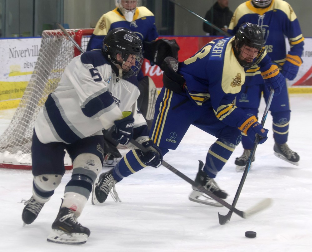 The Niverville Clippers captured their first HTJHL championship since 1994 with a game six win on home ice March 26. (Cassidy Dankochik The Carillon)