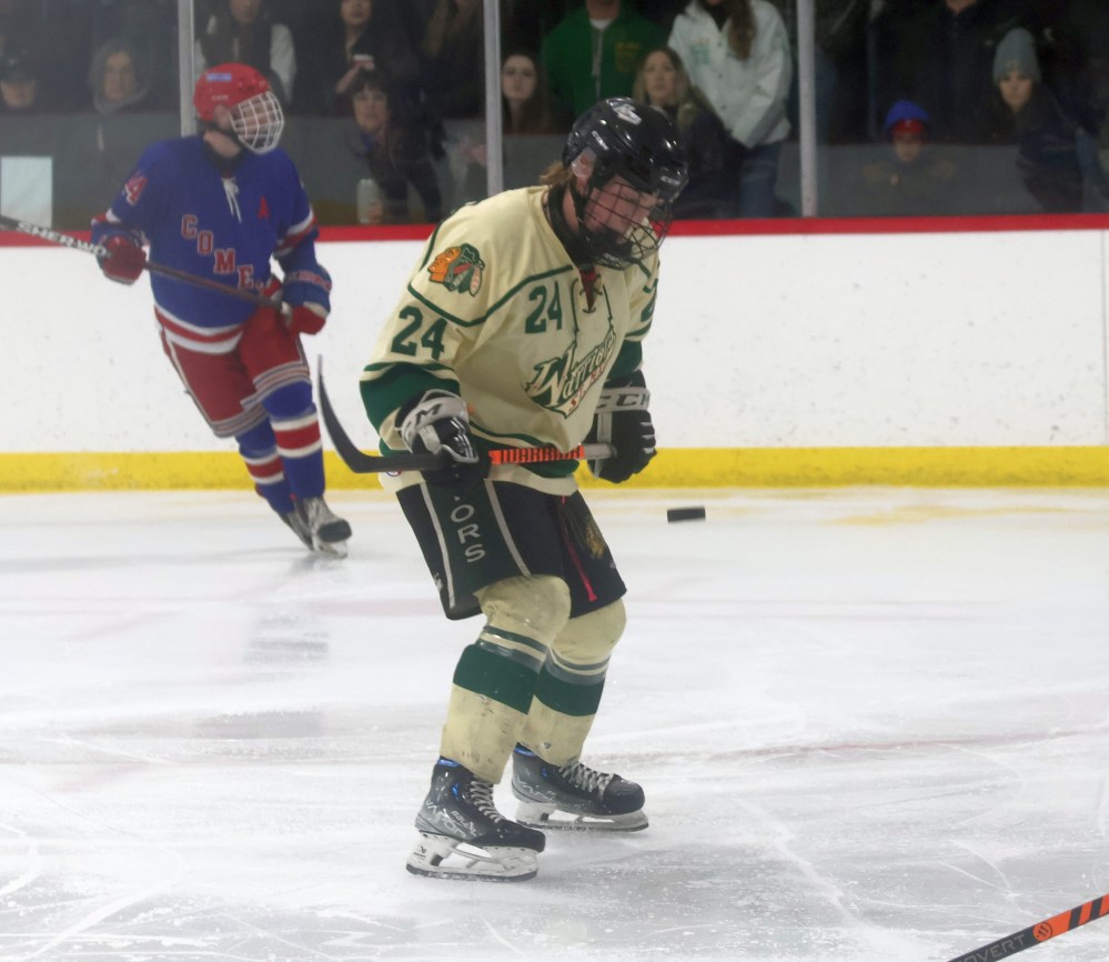 St Malo won back-to-back CRJHL championships, coming back from a 3-2 series deficit against Beausejour. (Cassidy Dankochik The Carillon)