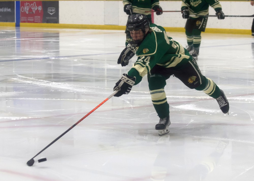 The Beausejour Comets tied the CRJHL finals 2-2 with a win on home ice March 28. (Cassidy Dankochik The Carillon)