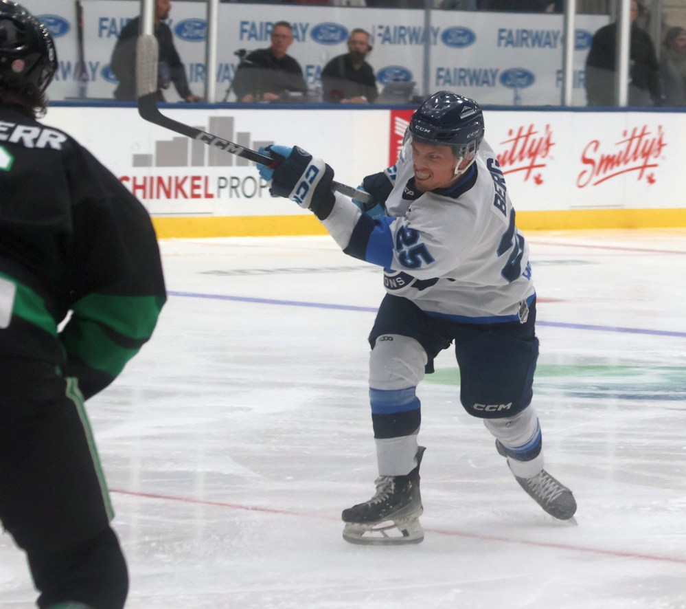 The Steinbach Pistons fell to the Portage Terriers despite a game five win on home ice March 29. (Cassidy Dankochik The Carillon)