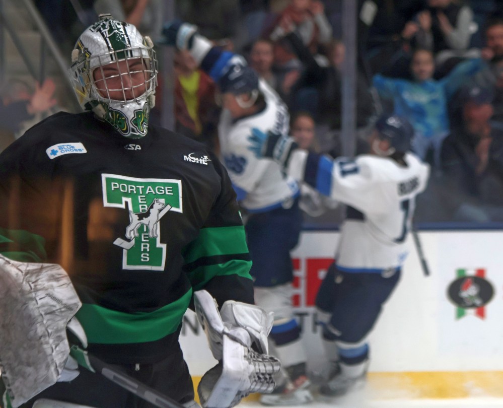The Steinbach Pistons fell to the Portage Terriers despite a game five win on home ice March 29. (Cassidy Dankochik The Carillon)