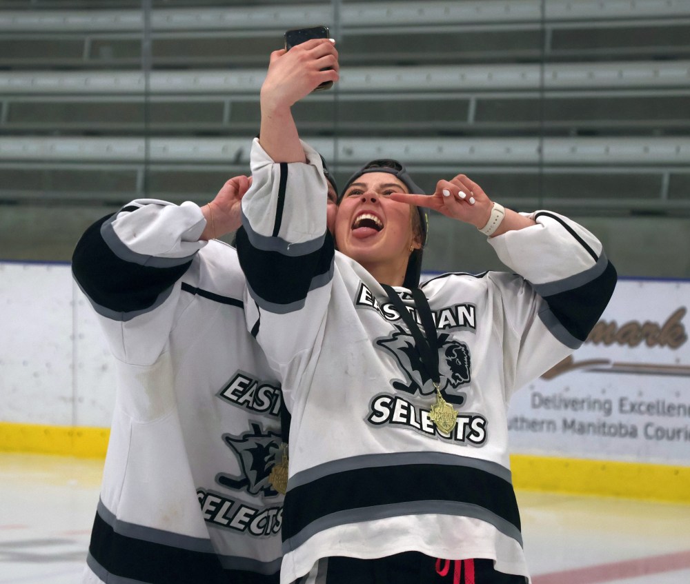 The Eastman Selects won a winner-takes-all game five against the Winnipeg Avros March 29. (Cassidy Dankochik The Carillon)