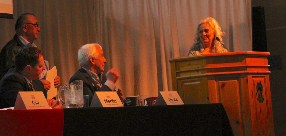 CHRIS GAREAU THE CARILLON
Clearview Co-op chair David Wiens (right) speaks at the AGM in Steinbach as general manager Martin Trudeau looks on.