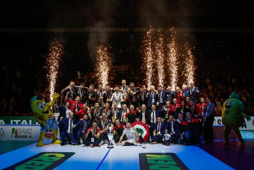 Eric Loeppky and the rest of the Lube volleyball team celebrate winning the Italian Cup. Lube is battling for a second trophy this season and are down 1-0 in the best-of-five Italian SuperLega finals to Trentino. (Eric Loeppky Instagram)