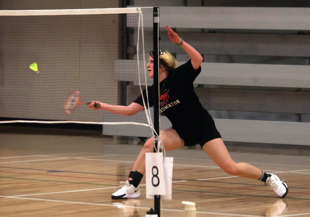 College Regional Gabrielle-Roy won both the varsity and junior varsity Zone 13 badminton banners. The championships were hosted in Niverville April 22, with players from multiple schools advancing to provincials, which will be hosted in Winnipeg May 1-3. (Cassidy Dankochik The Carillon)