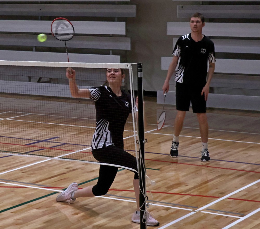 College Regional Gabrielle-Roy won both the varsity and junior varsity Zone 13 badminton banners. The championships were hosted in Niverville April 22, with players from multiple schools advancing to provincials, which will be hosted in Winnipeg May 1-3. (Cassidy Dankochik The Carillon)