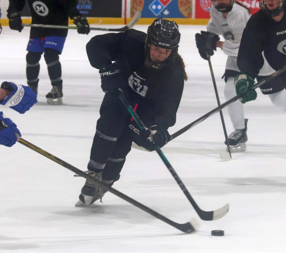 Lorette's Isabelle Anderson was a member of the league-winning U15 AAA Eastman Selects, nabbing 22 points this season. She was one of 200 players skating at the Hockey Manitoba U16 Program of Excellence camp last weekend. (Cassidy Dankochik The Carillon)