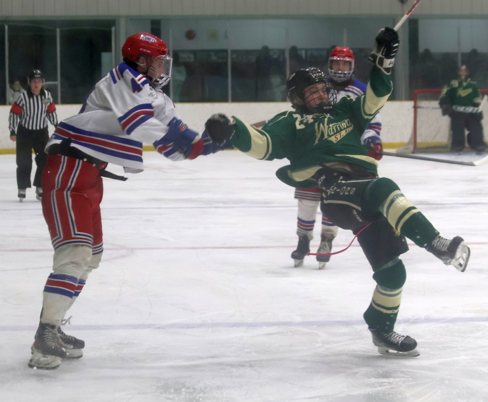 The Beausejour Comets tied the CRJHL finals 2-2 with a win on home ice March 28. (Cassidy Dankochik The Carillon)