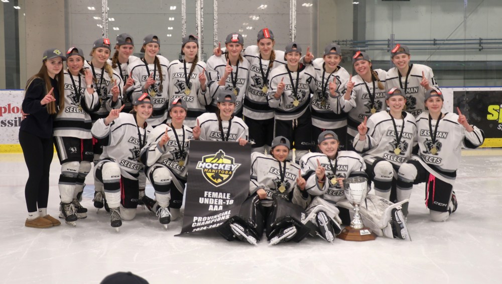 The Eastman Selects won a winner-takes-all game five against the Winnipeg Avros March 29. (Cassidy Dankochik The Carillon)