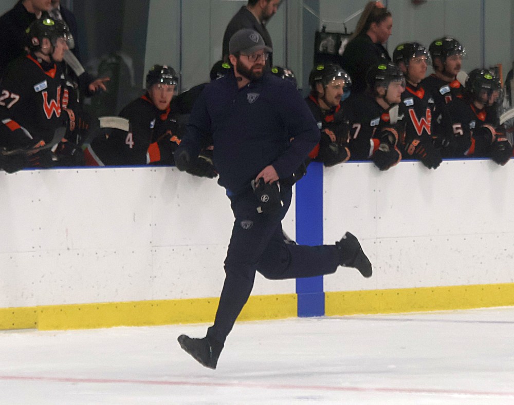 The Niverville Nighthawks lost their first round series to the Winkler Flyers 4-2. (Cassidy Dankochik The Carillon)