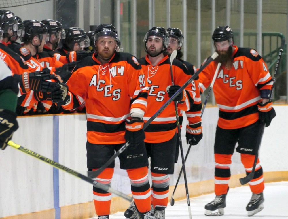 Brenden Walker (Shannon Normandeau Ste Anne Aces Facebook)