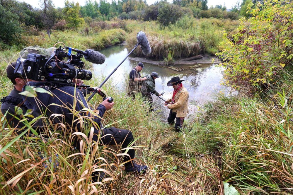 RUTH BONNEVILLE / WINNIPEG FREE PRESS ARCHIVES
Film crews are pictured shooting the new series called Red River Gold in La Coulee, Manitoba. In 1870, a trove of gold coins worth $1 million disappeared without a trace. The coins were on their way to fund a British military force marching across Canada to stop Louis Riel and the Métis during the Red River Resistance. The gold has never been recovered and the Royal Mint of England still considers it lost or stolen.