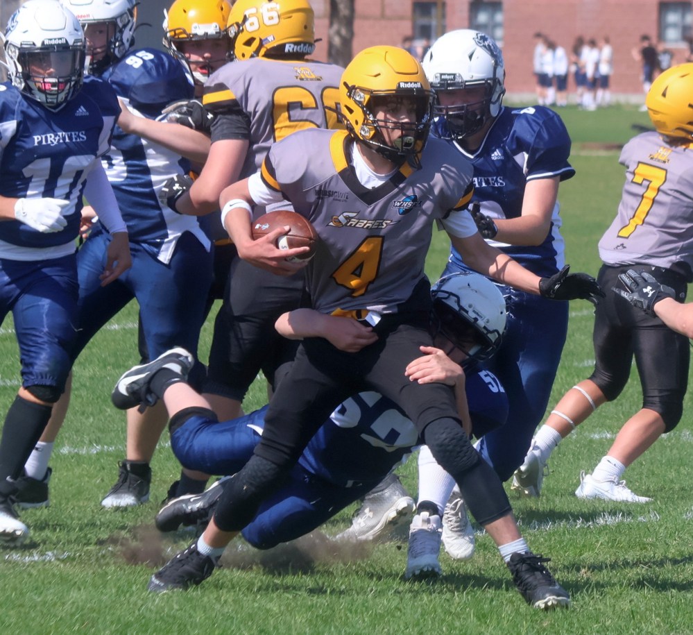 The SRSS Sabres (varsity and junior varsity) took on Grant Park for a pair of spring exhibition football games May 22. (Cassidy Dankochik The Carillon)