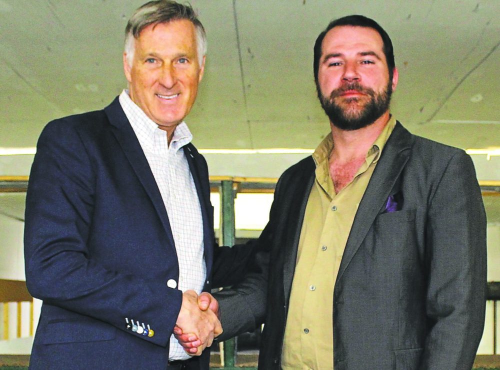 CHRIS GAREAU THE CARILLON
People’s Party of Canada leader Maxime Bernier with Provencher candidate Noel Gautron at the Gateway Gun Club.
