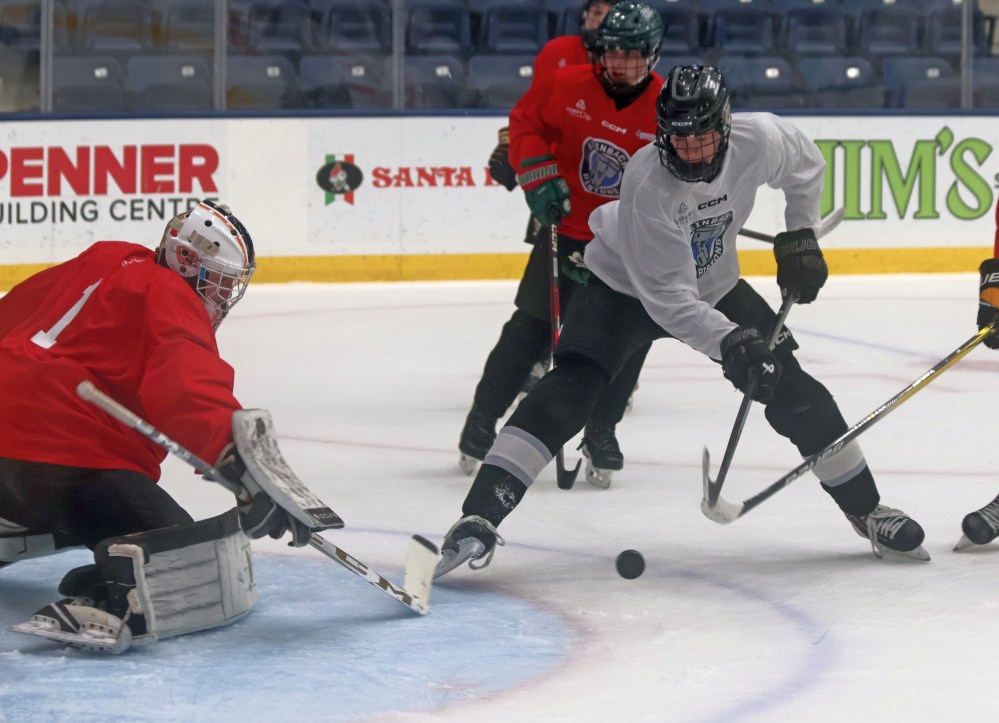 Eastman Selects U15 AAA player Beckham Broesky lets a backhand go during the Steinbach Pistons spring camp. (Cassidy Dankochik The Carillon)