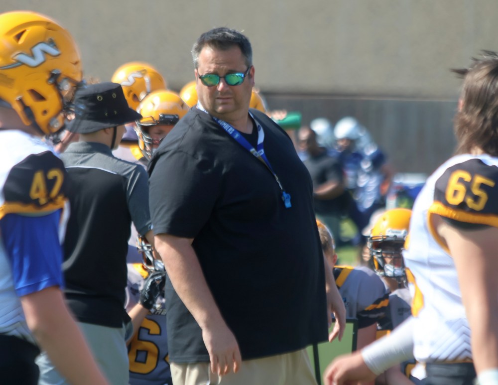 The SRSS Sabres (varsity and junior varsity) took on Grant Park for a pair of spring exhibition football games May 22. (Cassidy Dankochik The Carillon)