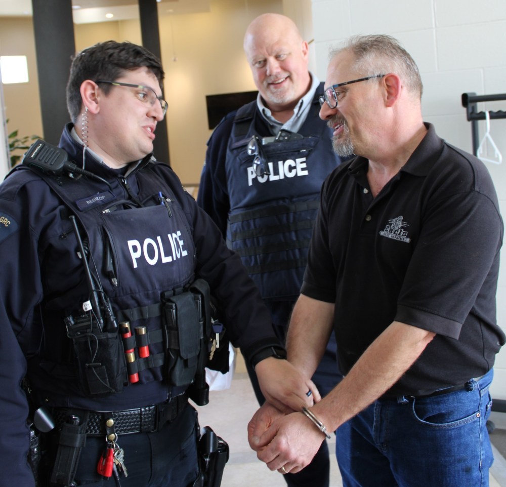 GREG VANDERMEULEN CARILLON ARCHIVES
Steinbach Mayor Earl Funk gets arrested as part of the Rotary Jailbreak event in 2023.