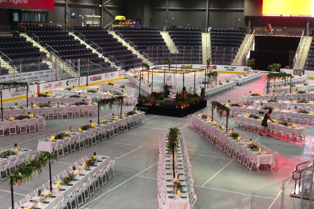 CHRIS GAREAU THE CARILLON
The stage is set for 624 hungry guests at Steinbach Chamber of Commerce's Taste of Steinbach in the Southeast Event Centre May 27.