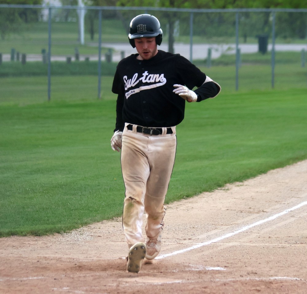 The Carillon Sultans had a walk-off win to open their season against Stonewall May 20. (Cassidy Dankochik The Carillon)