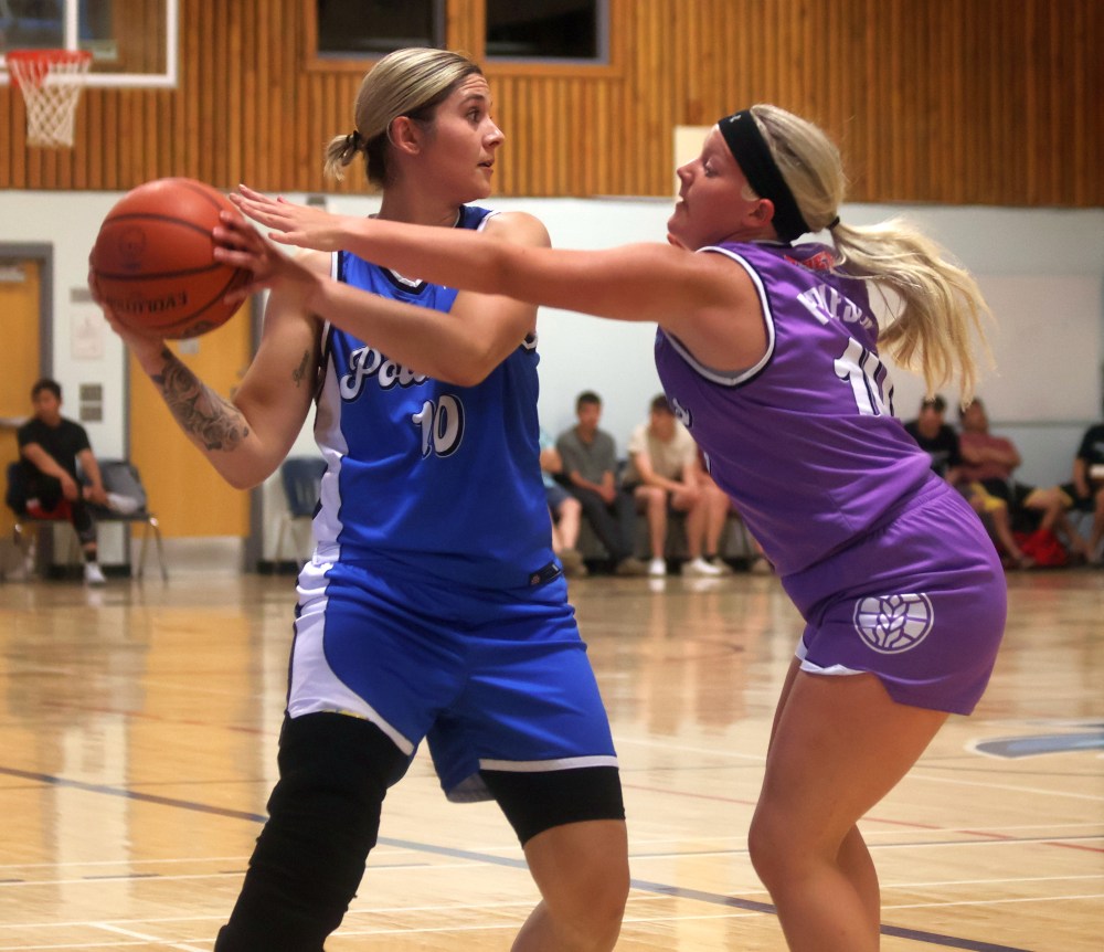 The Prairie Basketball League held finals for all their divisions at Steinbach Christian School June 21. (Cassidy Dankochik The Carillon)