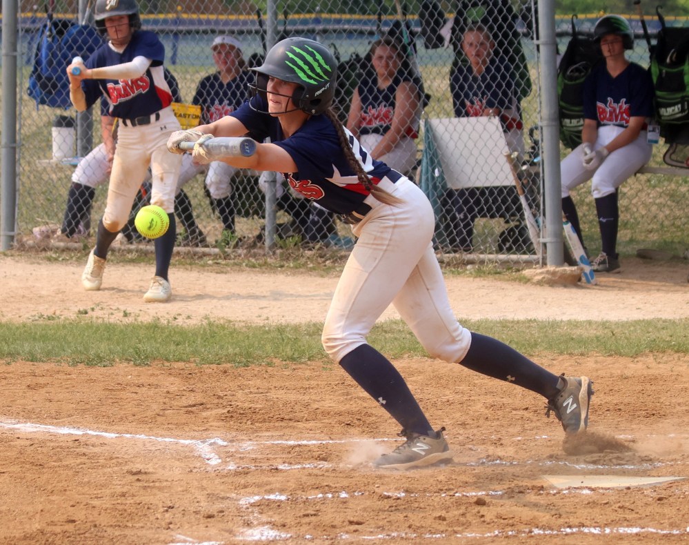 Chloe Carriere's opening bunt single in the bottom of the first inning set up École Saint-Joachim/Réal-Bérard for a eight-run inning, more than erasing a top half home run from Vincent Massey (Brandon) in the finals of the MHSAA fastpitch championship game. (Cassidy Dankochik The Carillon)