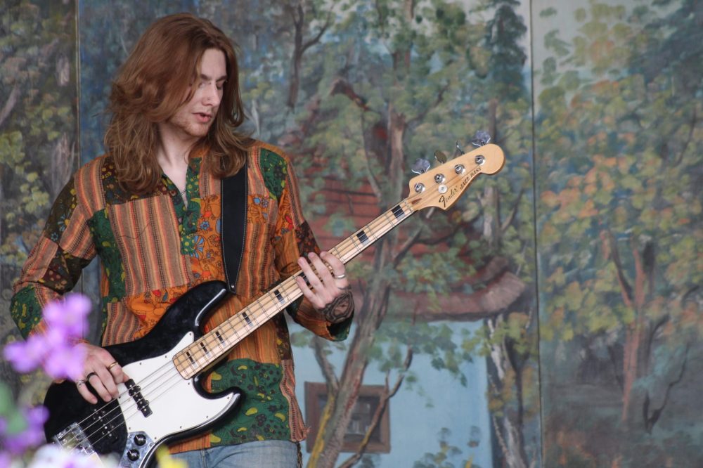 GREG VANDERMEULEN THE CARILLON
Bass guitarist for Brooke Page & The Rumbleseat, Noah Bergman came from Marchand to perform.