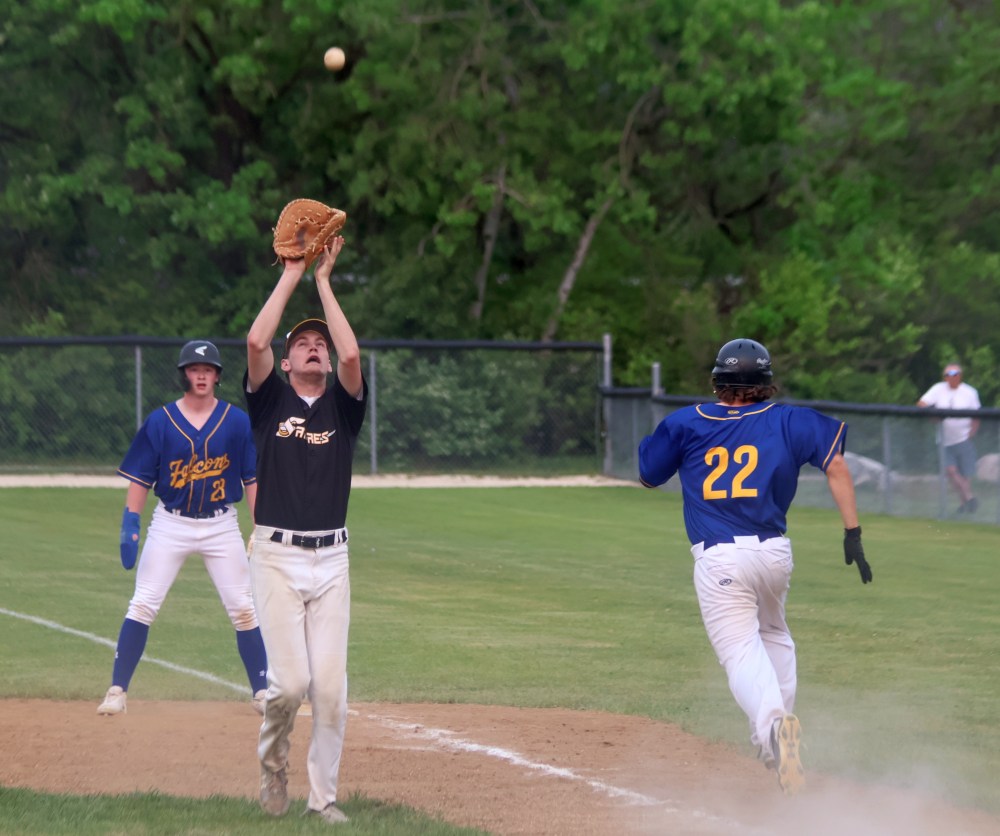 Action from the MHSAA baseball championships in Stonewall. (Cassidy Dankochik The Carillon)