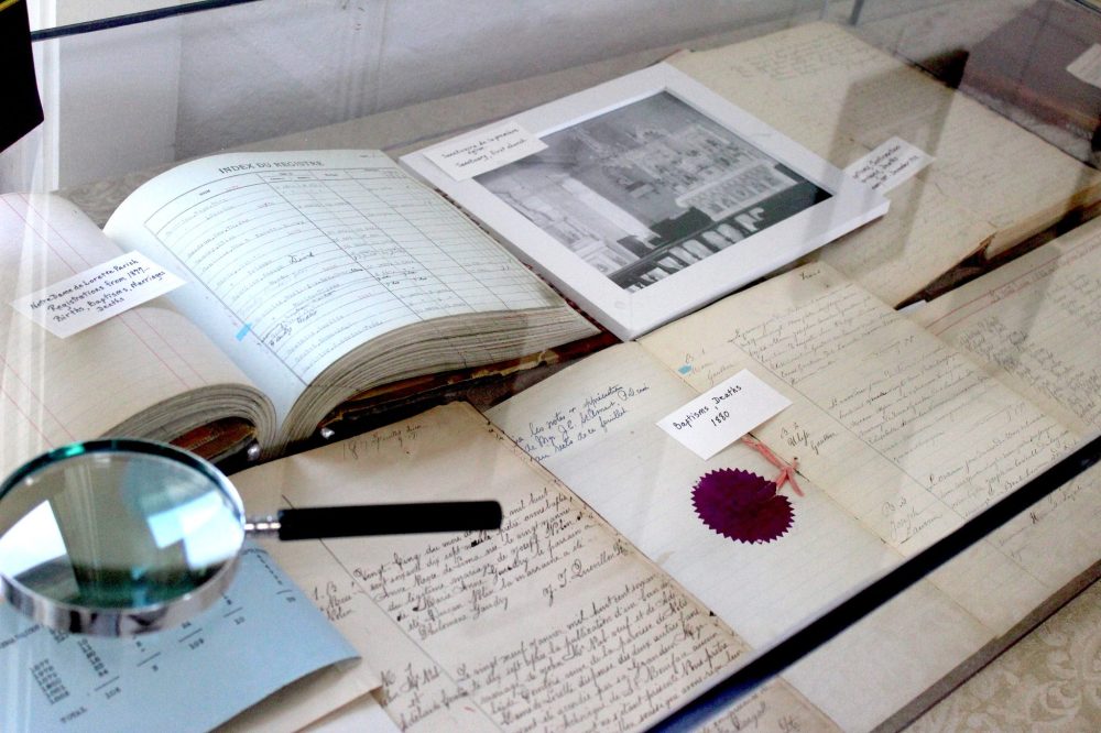 CHRIS GAREAU THE CARILLON
There were plenty of record to peruse in Notre-dame-de-Lorette.