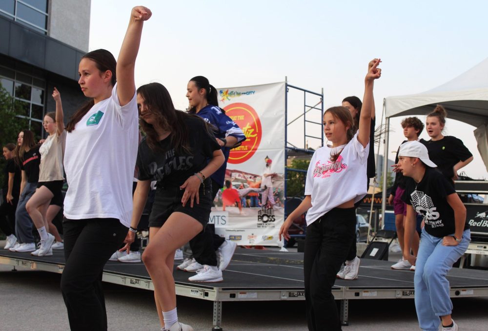 CHRIS GAREAU THE CARILLON
Boss Academy Dancers.