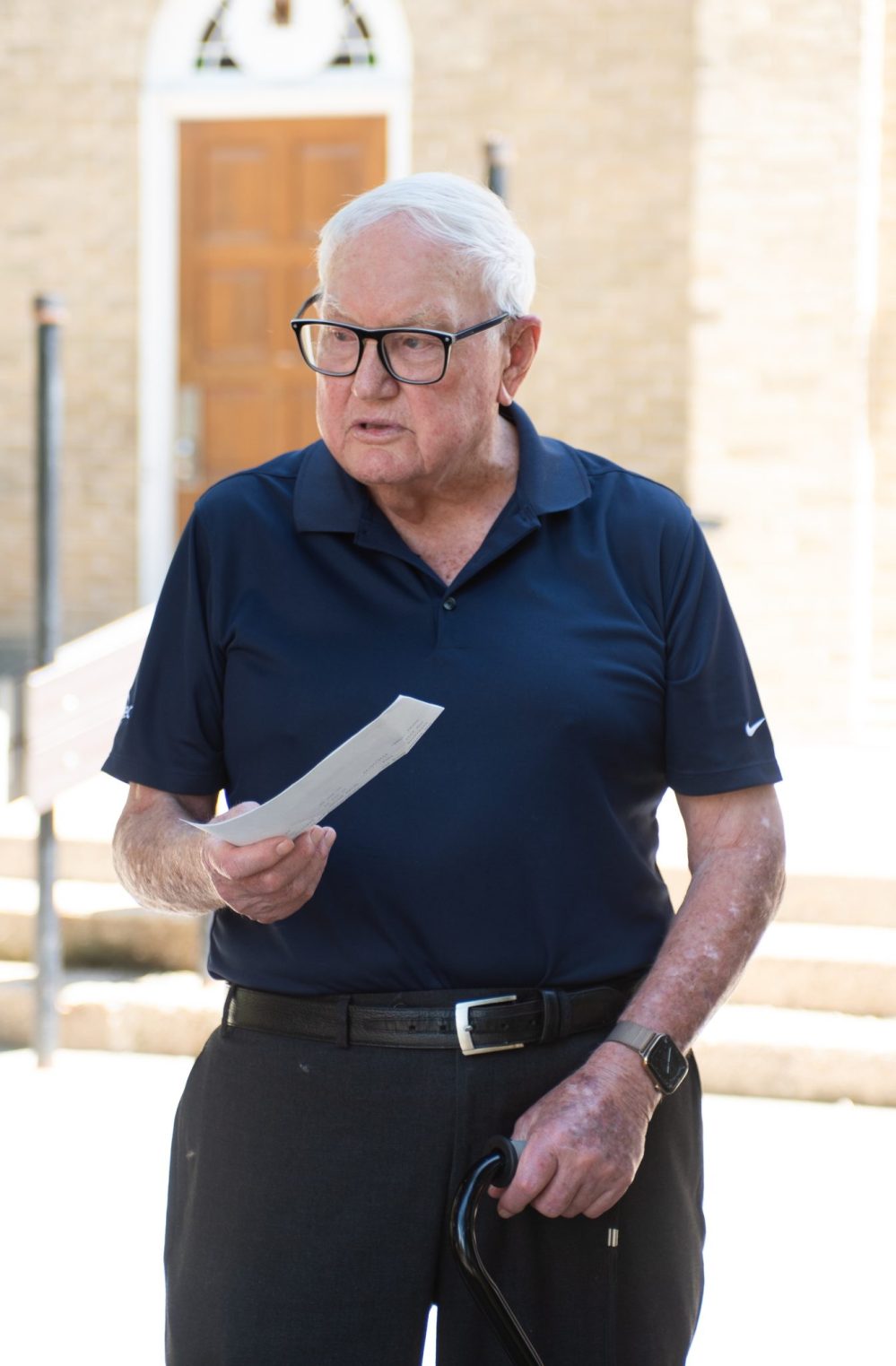 SVJETLANA MLINAREVIC THE CARILLON
Russel Edwards gives a little speech before presenting a $10,000 cheque on July 4, 2025 to the Paroisse St Joachim for its renovations. The La Broquerie church has been fundraising for the past eight months and has amassed $500,000 in donations, grants, and in-kind donations. The church has been a gathering place for La Broquerie residents for almost 125 years.