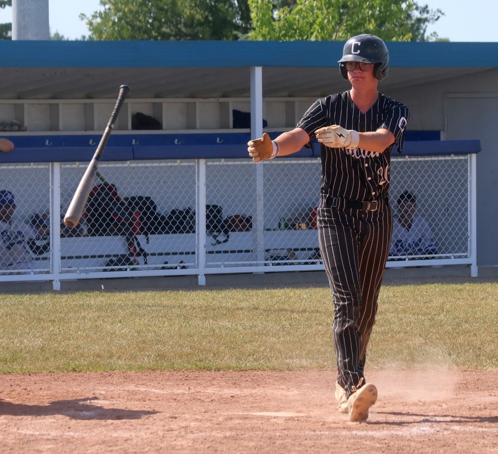 The Carillon Sultans picked up a pair of Canada Day victories during a double-header in Altona. (Cassidy Dankochik The Carillon)