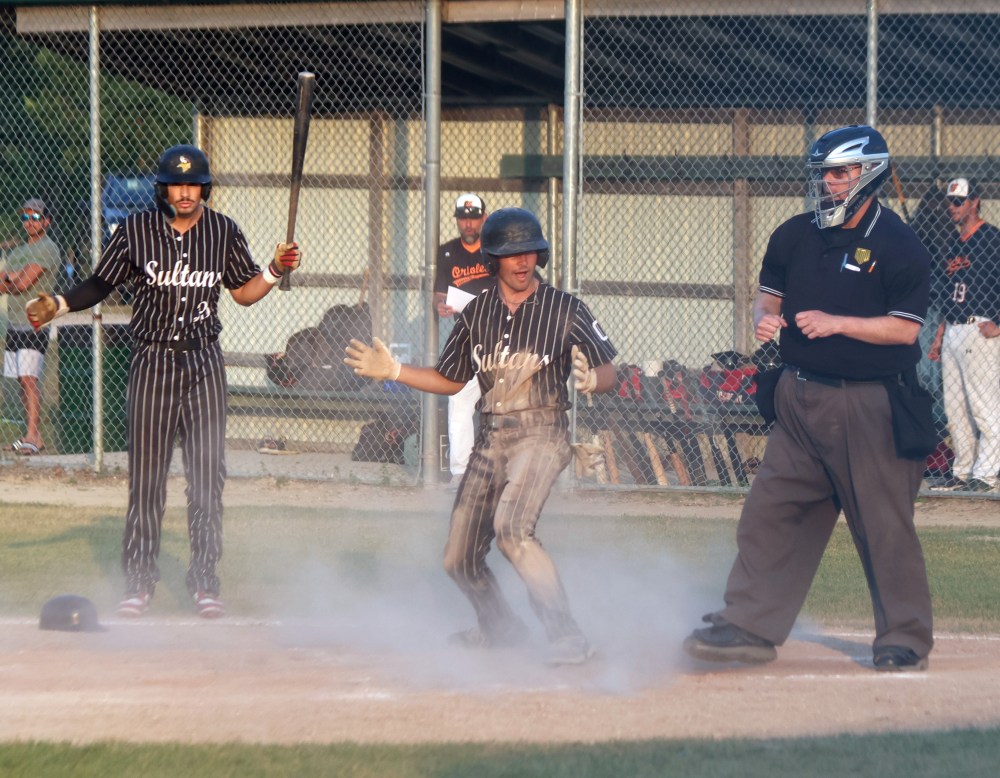 The Carillon Sultans defeated the Pembina Valley Orioles July 15, helping them to clinch the MJBL regular season title. (Cassidy Dankochik The Carillon)