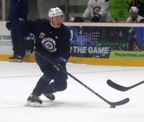 Avery Laliberte turned a standout season in the MJHL with Niverville into a NCAA commitment, USHL draft pick and invitation to an NHL prospects camp. (Cassidy Dankochik The Carillon)