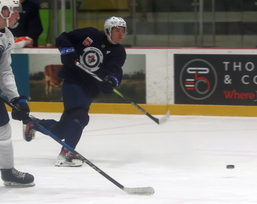 Oakbank's Owen Martin and Lorette's Avery Laliberte were in attendance at the Winnipeg Jets annual prospects camp. (Cassidy Dankochik The Carillon)